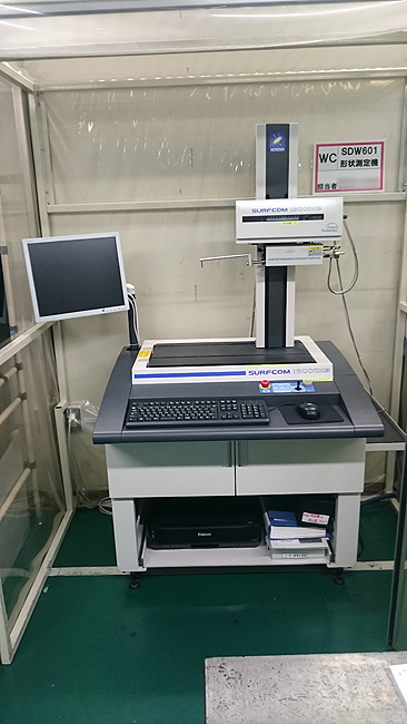 形状測定機